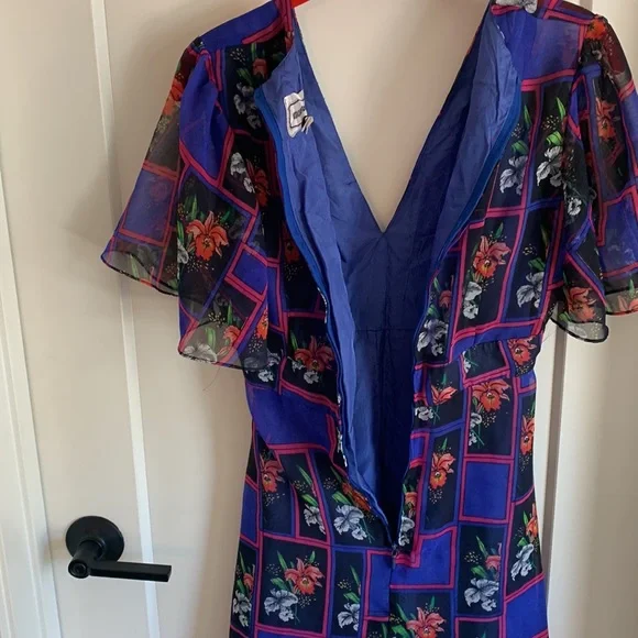 Give me night fever, night feverrrr… in a vintage 70’s Marie Robelle dress! - Picture 7 of 13